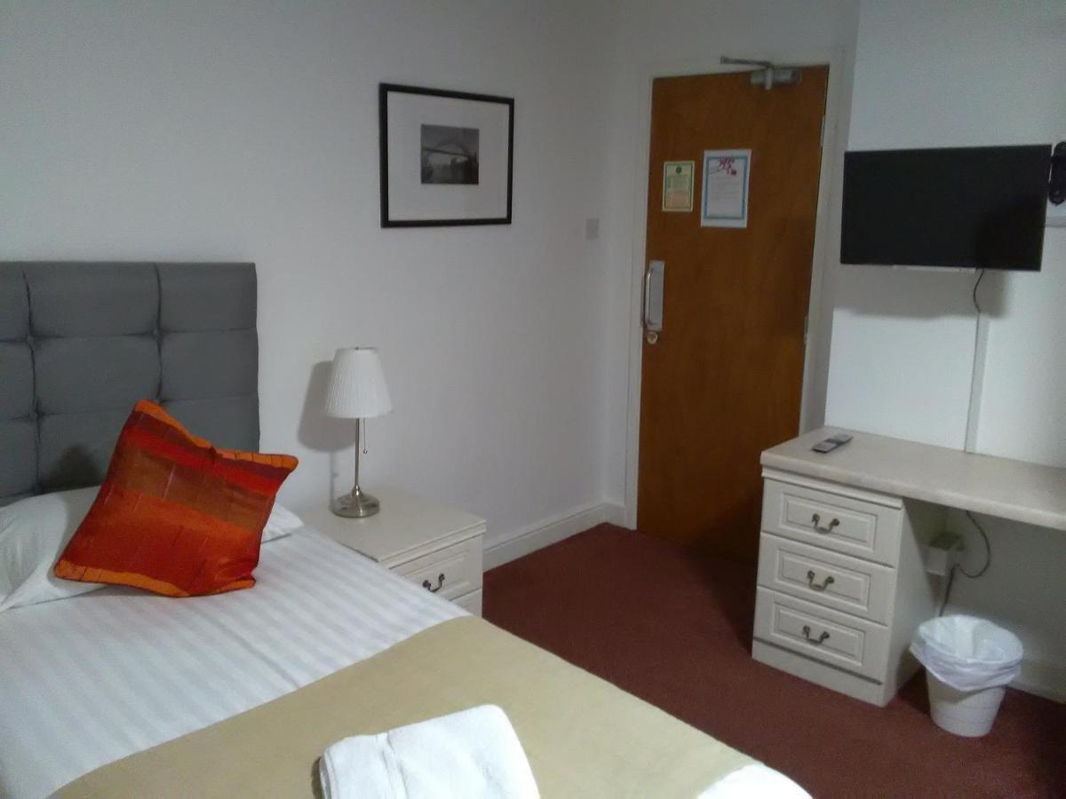 Clifton Hotel Newcastle Экстерьер фото
