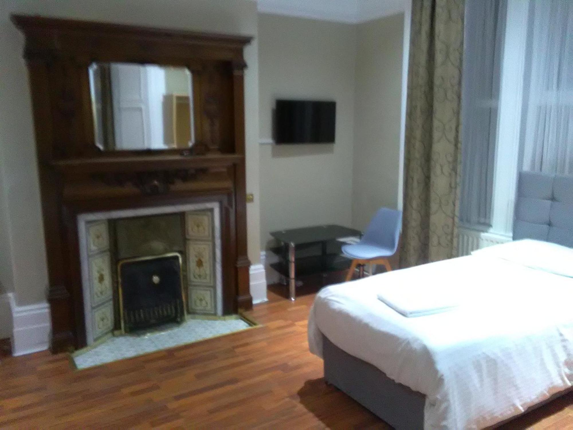Clifton Hotel Newcastle Номер фото