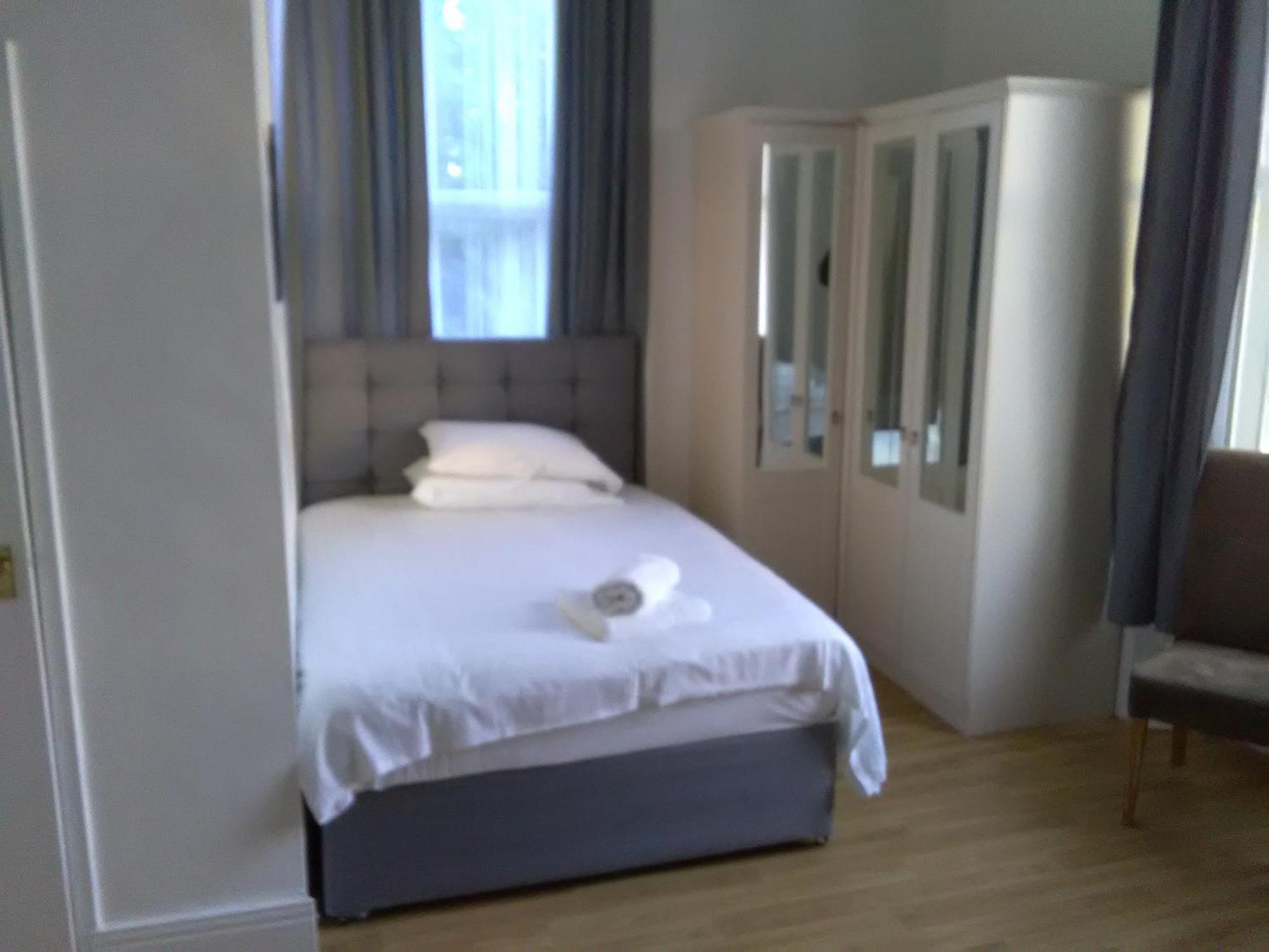 Clifton Hotel Newcastle Номер фото